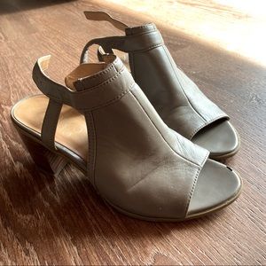 Franco Sarto Heeled Sandals, size 6.5